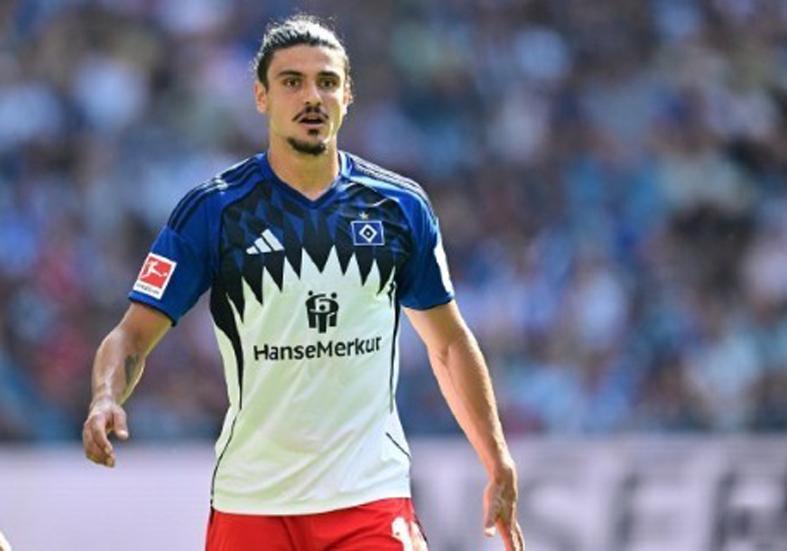 开云在线-国安锁定1米91大中卫 球迷:方昊留下的转会费 泰山锻炼陈史梅兰