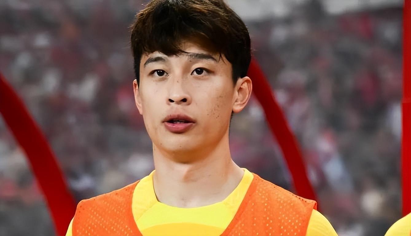 开云注册入口-喜讯！国安一线队教练组有望迎来久违的本土新大鱼，曾留洋本菲卡