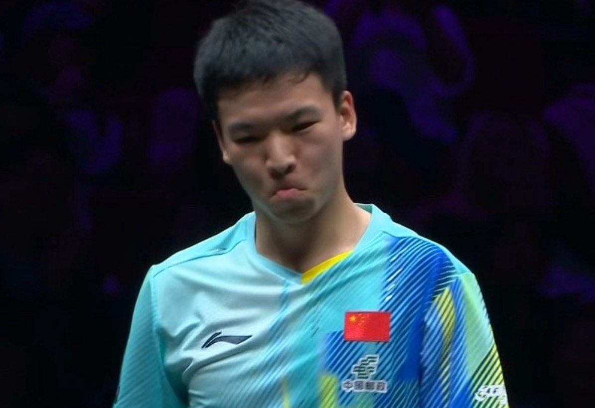 kaiyun-梁靖崑3-1逆转向鹏晋级16强！后三局展综合实力，好好调整状态！